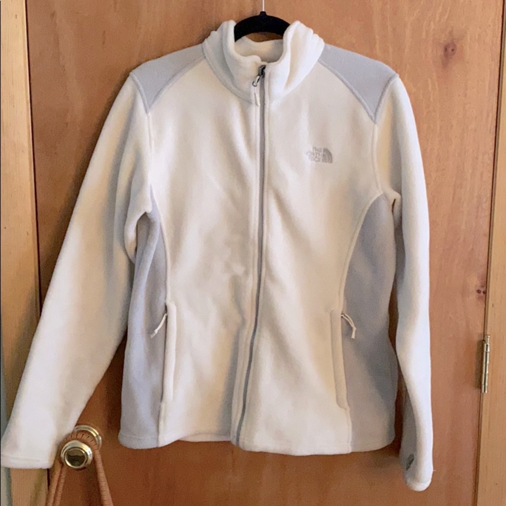 The North Face Women’s Full Zip Fleece